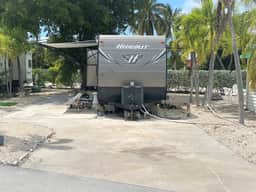 YRV016